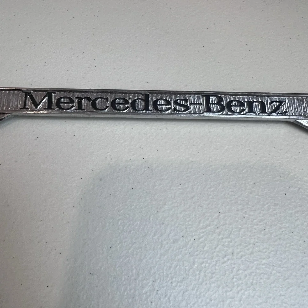 Vintage Mercedes Benz Boerne,‎ Texas License Plate Frame Metal Original Dealer